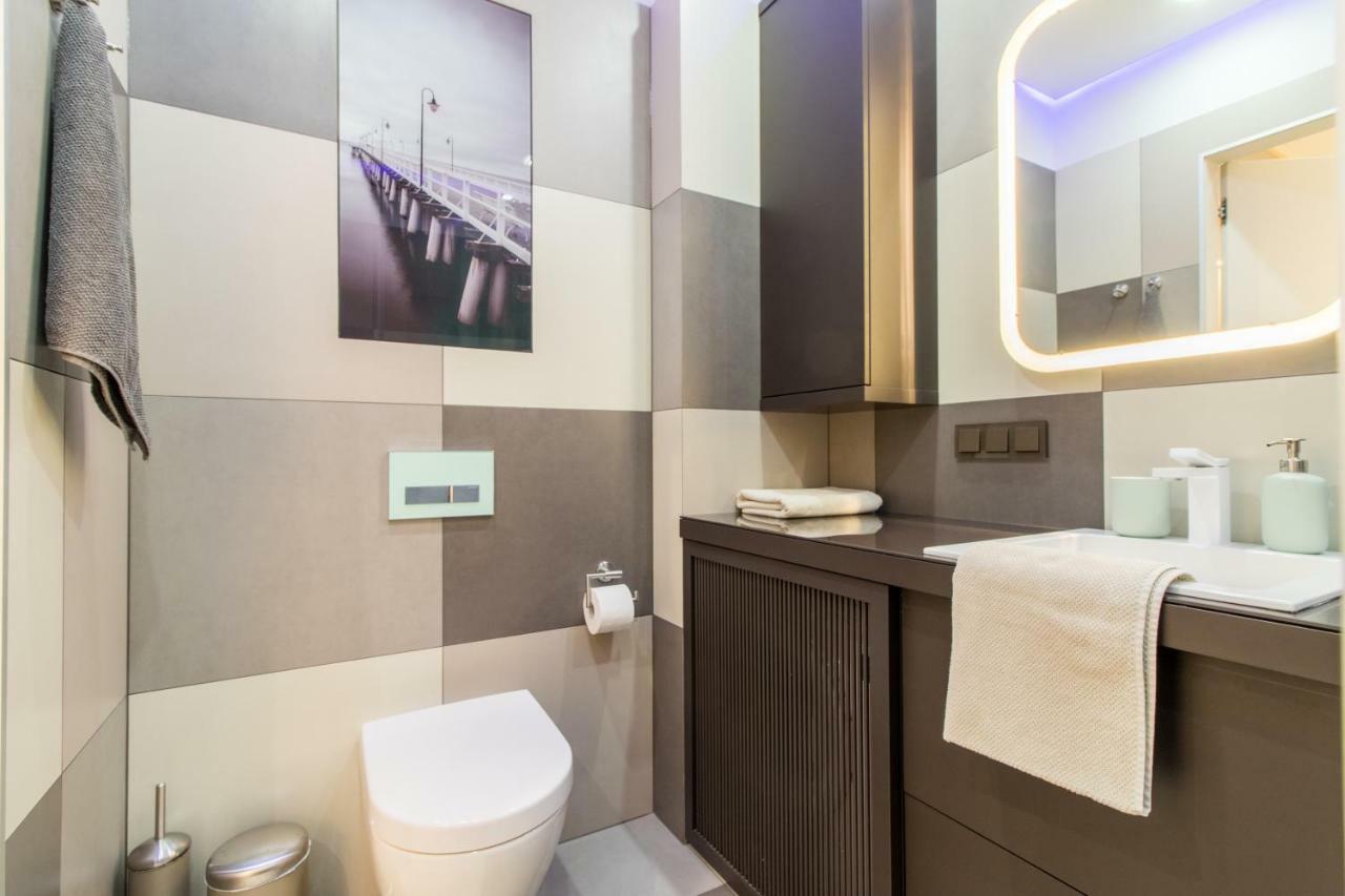 Nadmorski Dwor Wood Apartment غدانسك المظهر الخارجي الصورة